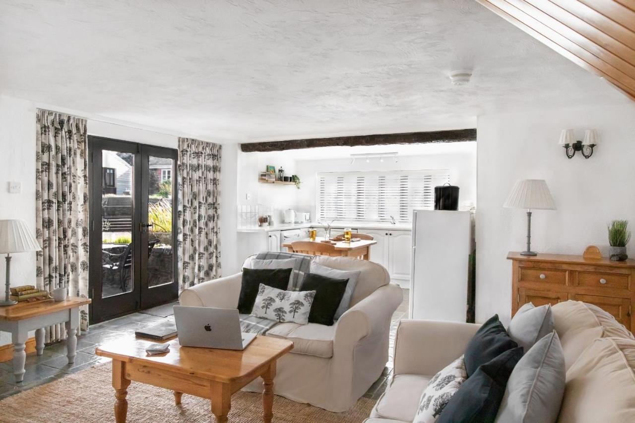 Downe Cottages Hartland Extérieur photo